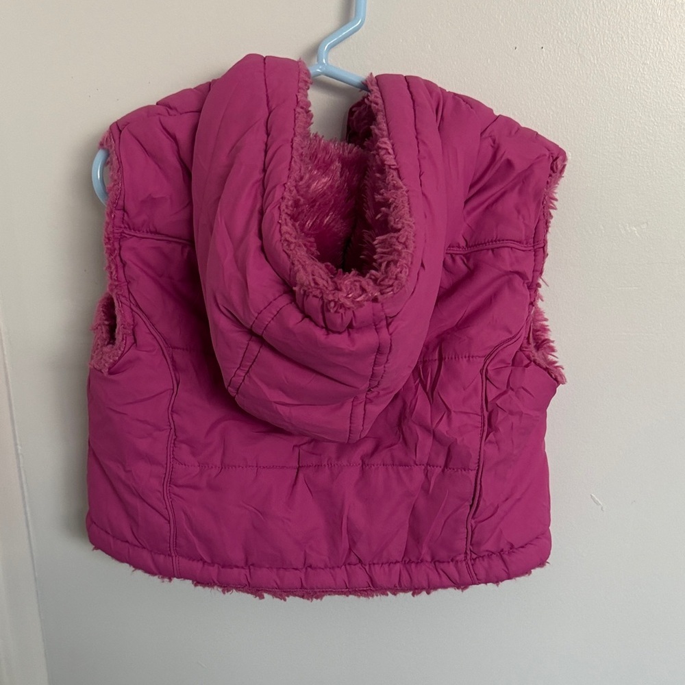 Girls' Magenta Puffer Vest with Hood Pom-Poms - Picture 4 of 7